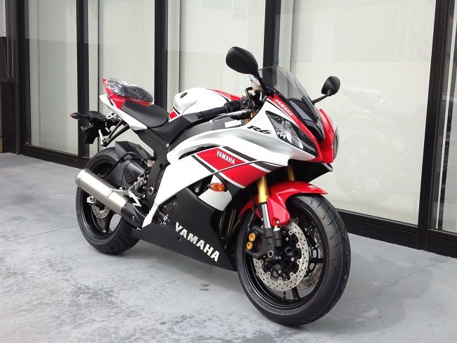2012 YZF-R1 50周年アニバーサリー 外装セット ヤマハ】 YZF-R1の2012年モデルと限定モデルを発表| バイク