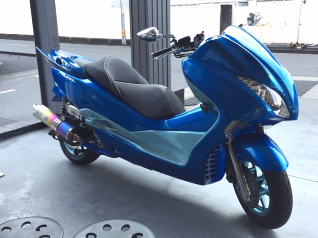 ホンダ/FORZA（MF10）カスタムペイント : モーターサイクル