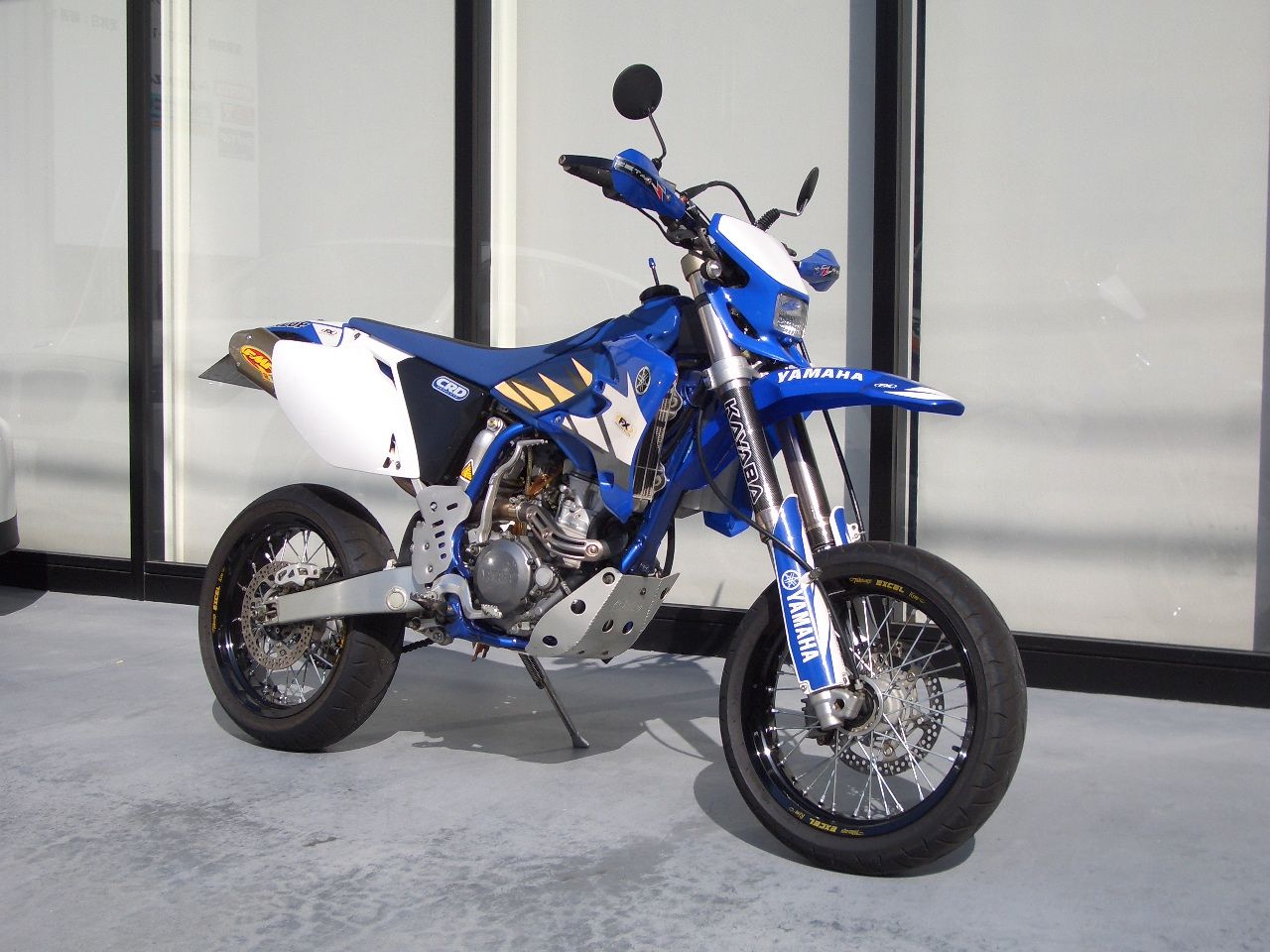 ヤマハ/WR250F【2005】モタード仕様 入荷！ : モーターサイクル 