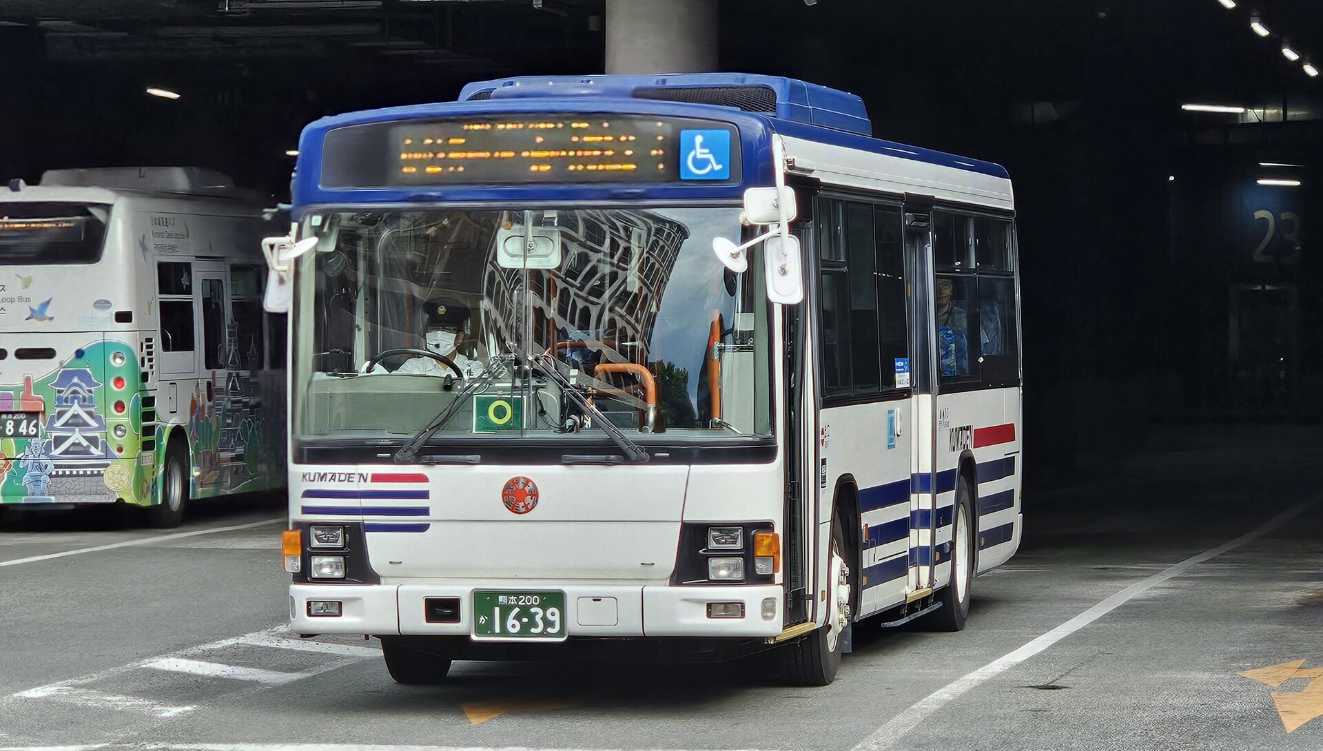 熊本電気鉄道 熊本200か1639 : 🚌BUS画像館熊本🚏九州産交バス 空港