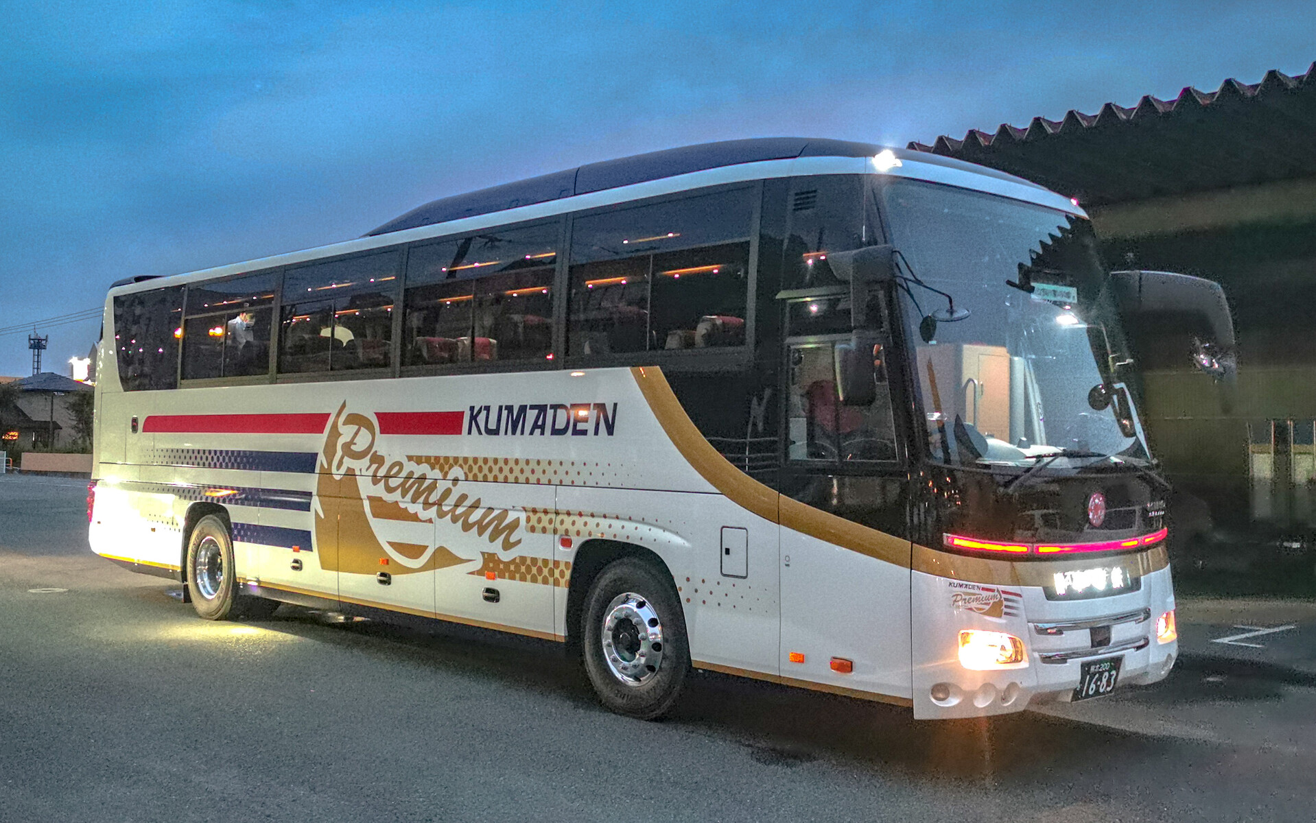 熊本電気鉄道 熊本200か1683 : 🚌BUS画像館熊本🚏6月6日(土)から