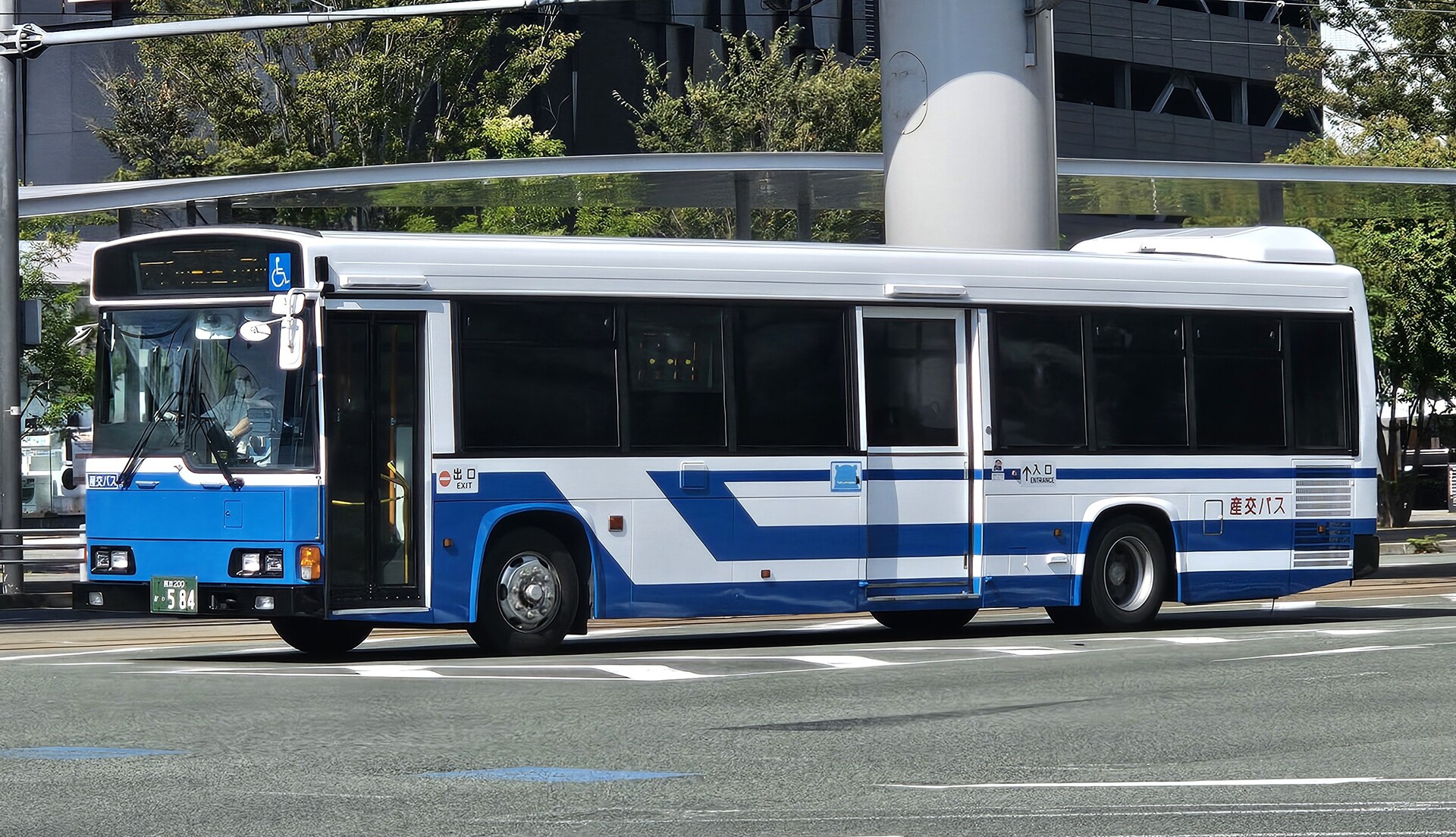 九州産交バス 熊本200か584 : 🚌BUS画像館熊本🚏九州産交バス 空港
