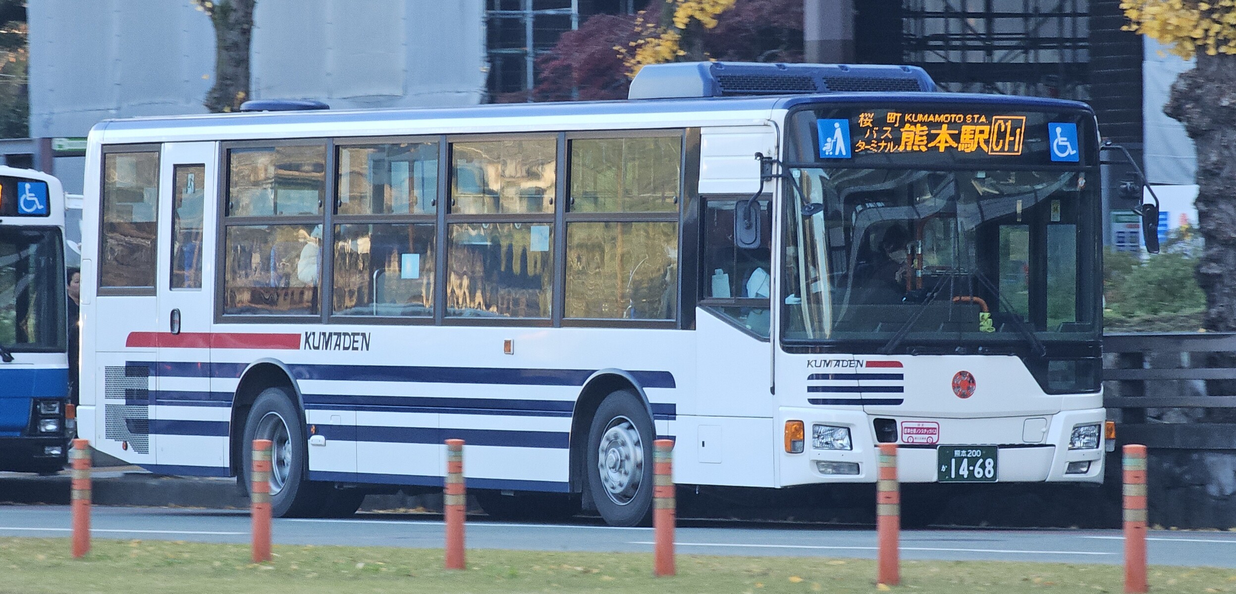 熊本電気鉄道 熊本200か1468 : 🚌BUS画像館熊本🚏九州産交バス 空港