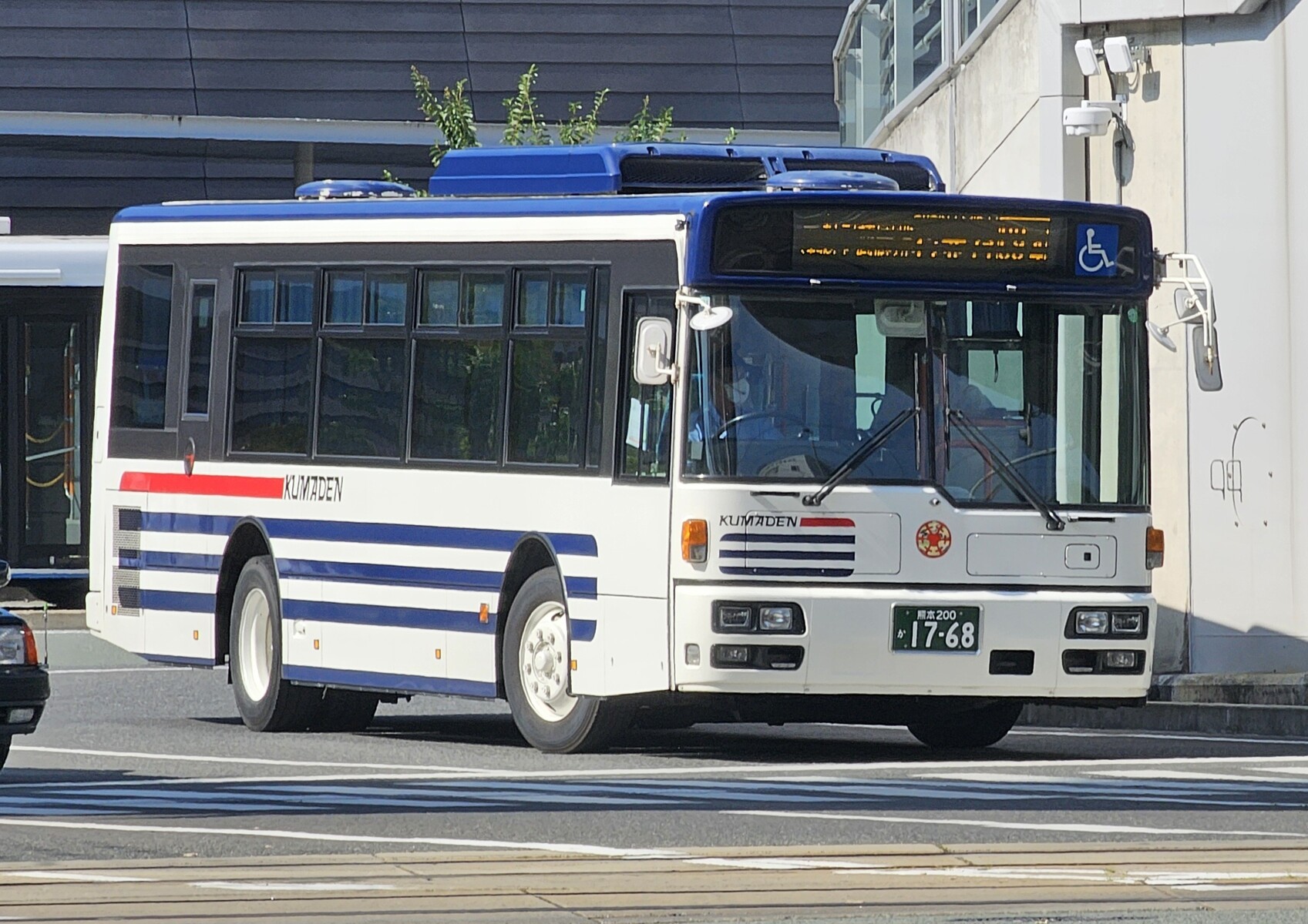 熊本電気鉄道 熊本200か1768 : 🚌BUS画像館熊本🚏九州産交バス 空港