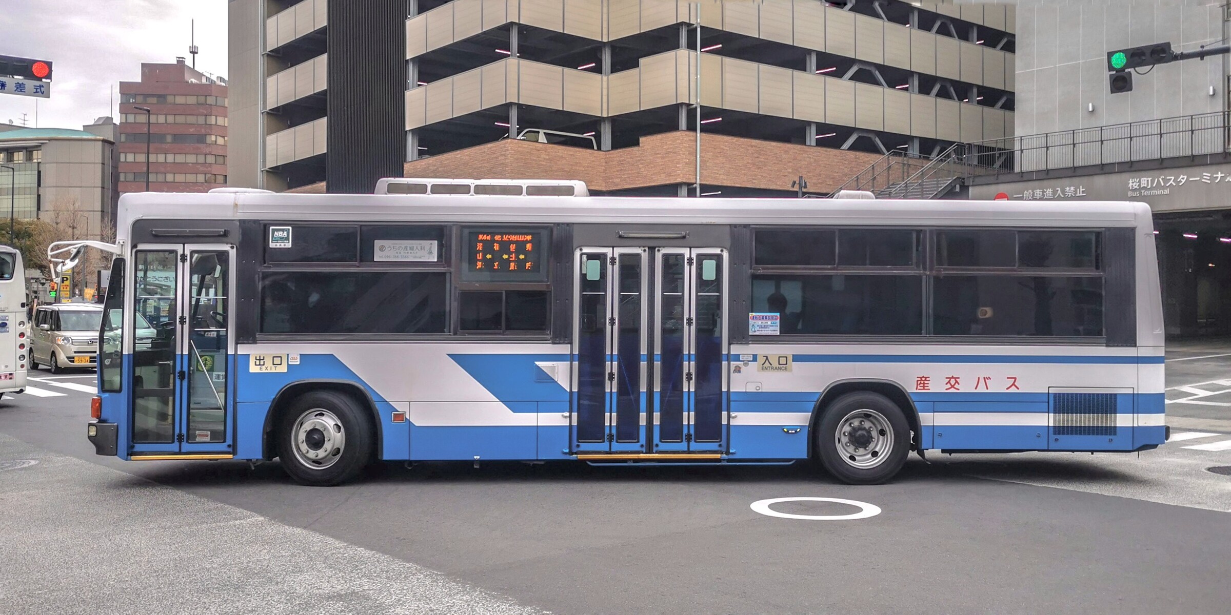 九州産交バス 熊本200か976 : 🚌BUS画像館熊本🚏くまモンのICカード