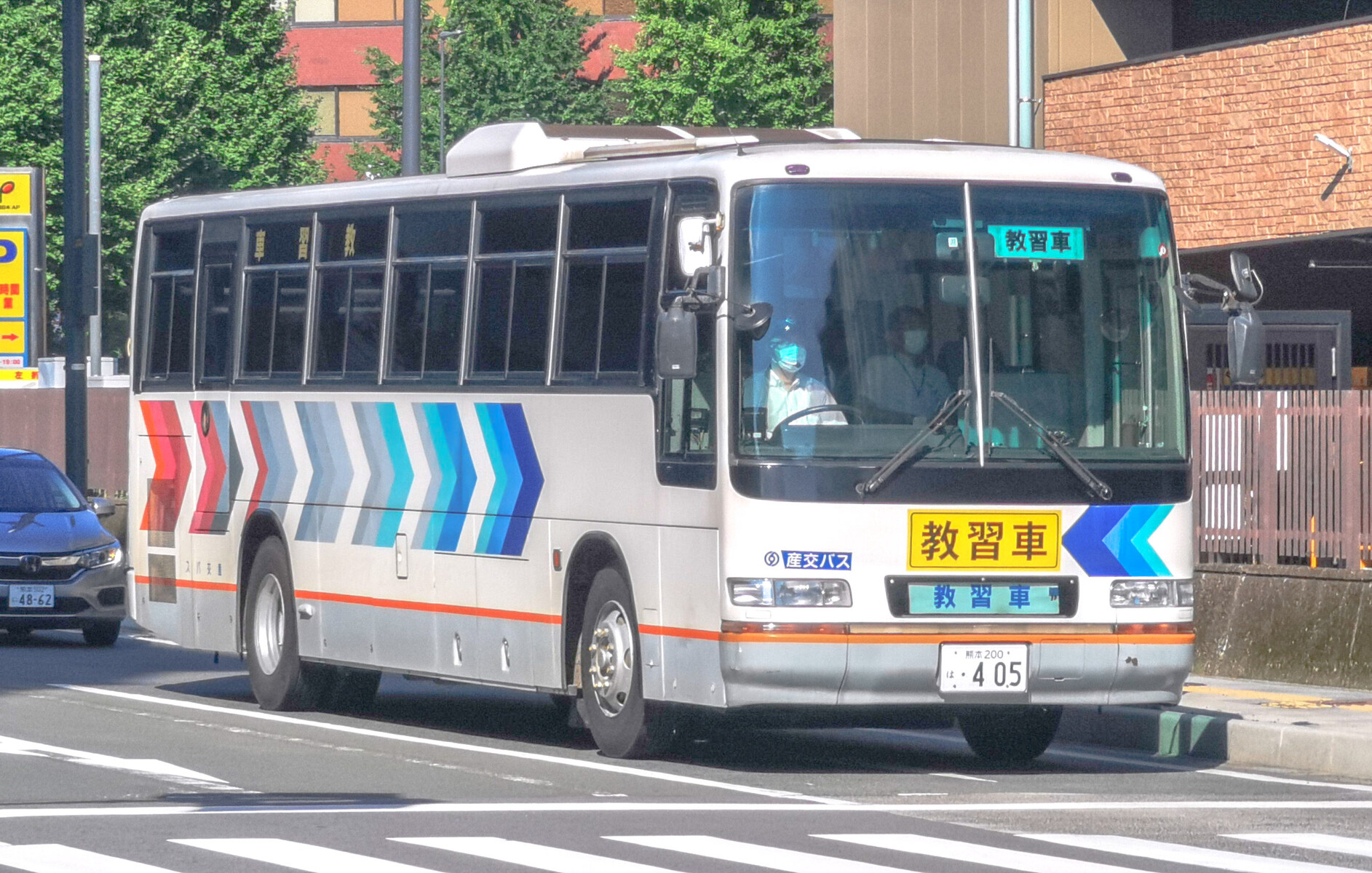 九州産交バス 熊本0は405 教習車 ｂｕｓ画像館熊本 4月1日より やまびこ号 熊本 大分 たかちほ号 熊本 延岡 運賃改定 Ic共通定期券サービス開始 電鉄バス 深夜バス運行再開