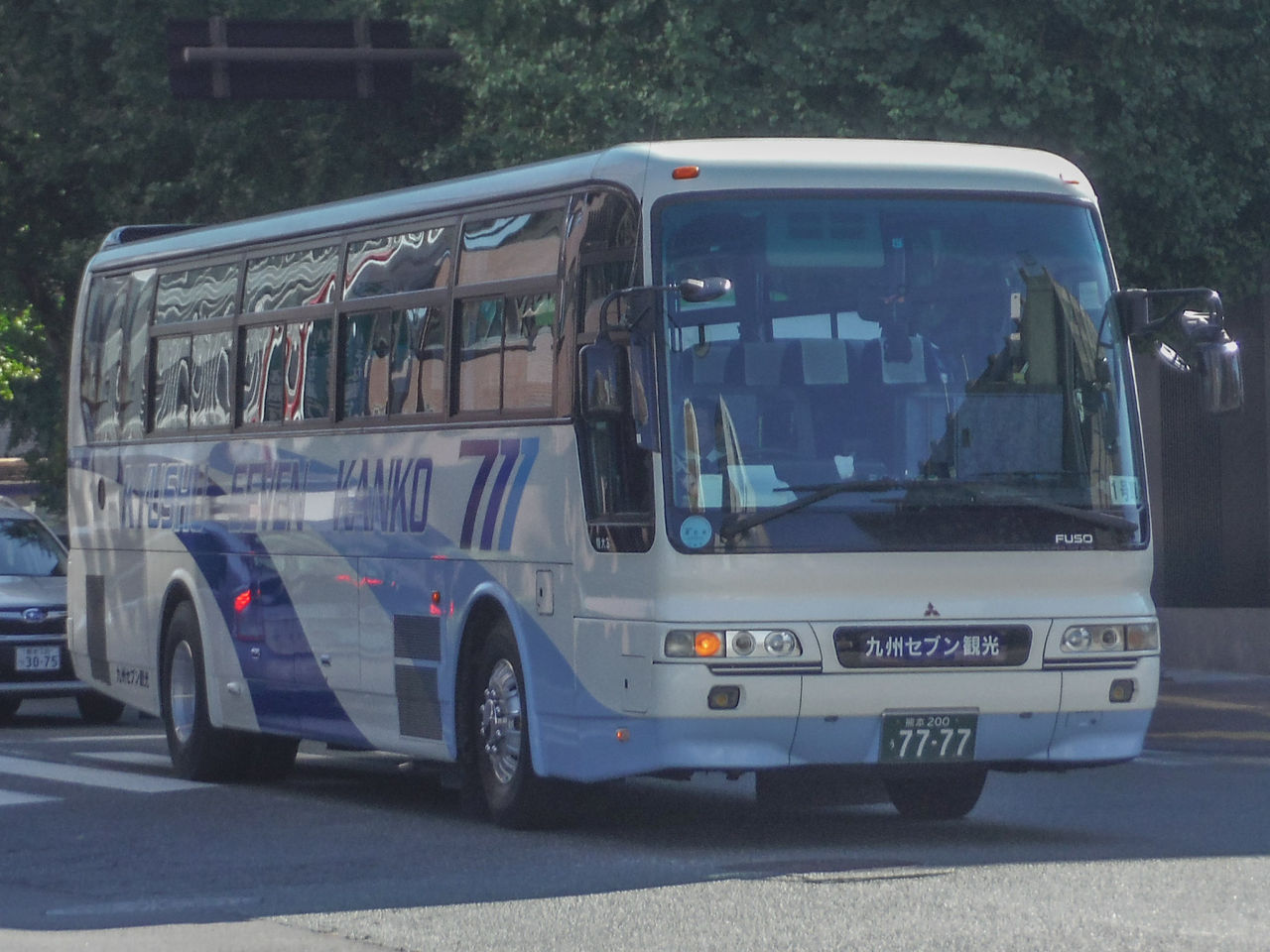 九州セブン観光 熊本200う7777 : 🚌BUS画像館熊本🚏九州産交バス