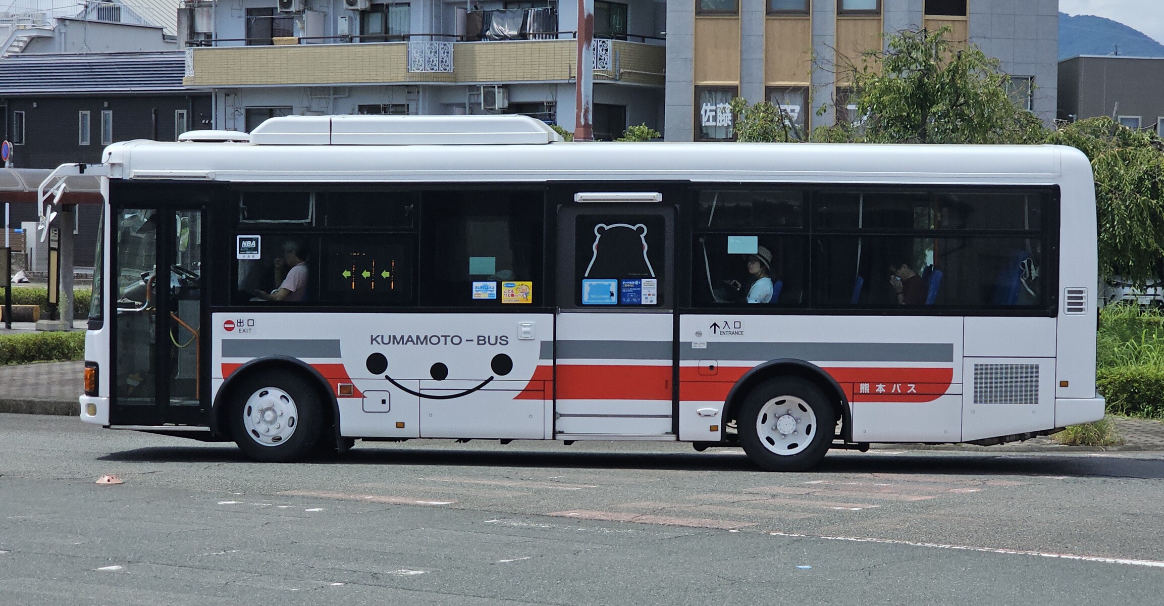 熊本バス 熊本200か1804 : 🚌BUS画像館熊本🚏くまモンのICカード