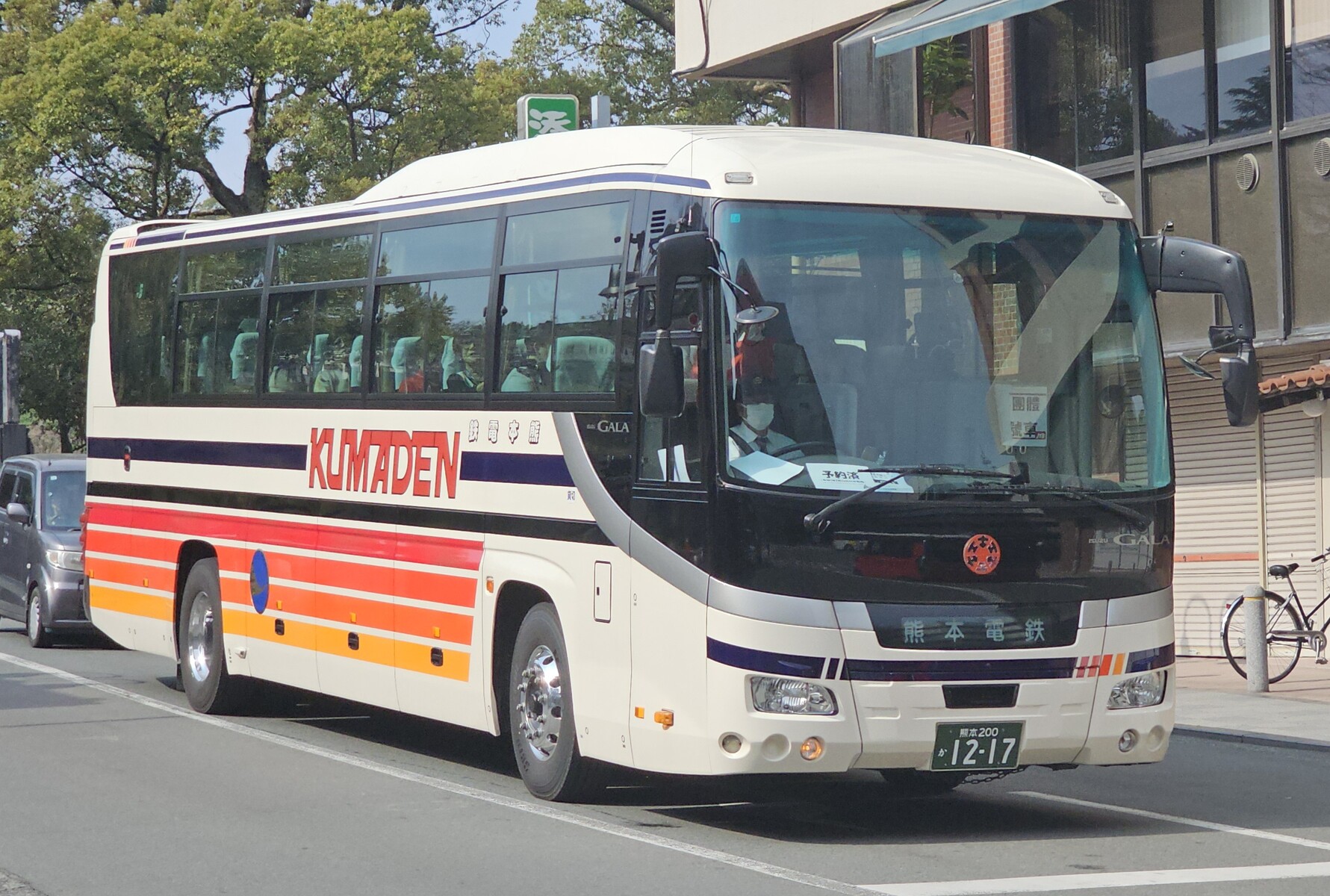 熊本電気鉄道 熊本200か1217 : 🚌BUS画像館熊本🚏九州産交バス 空港