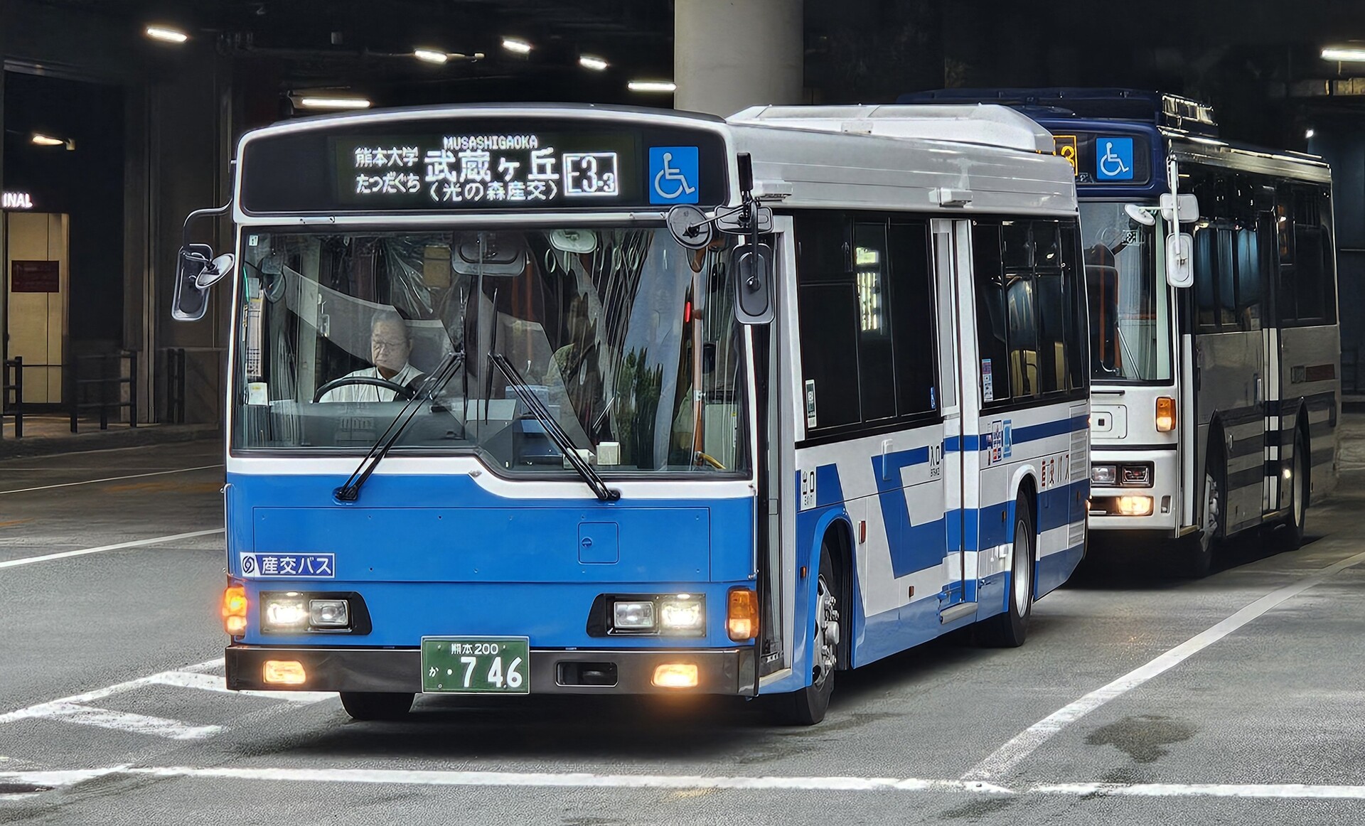 九州産交バス 熊本200か746 : 🚌BUS画像館熊本🚏熊本バス 8月