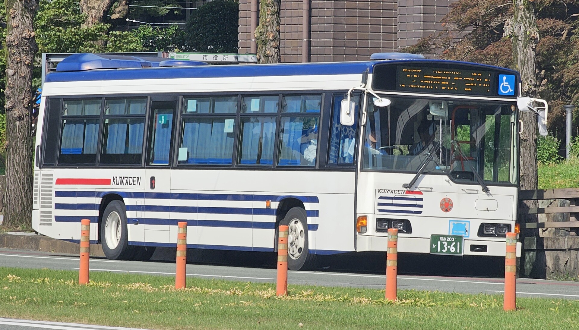 熊本電気鉄道 熊本200か1361 : 🚌BUS画像館熊本🚏くまモンのIC