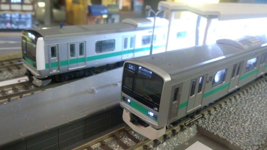 TOMIX E233系2000番台 入線!!! : 流鉄常磐ライン