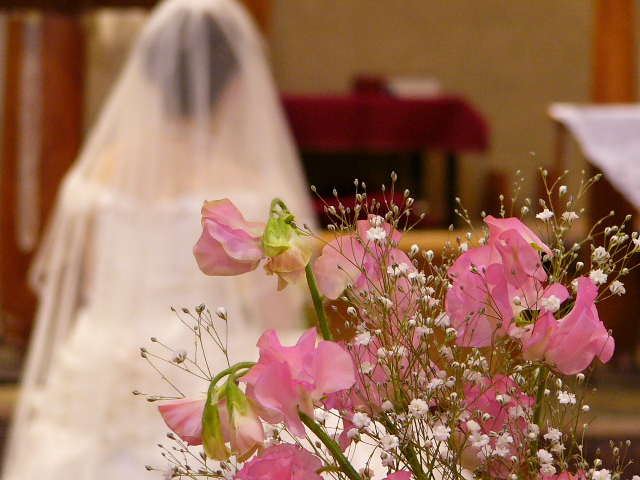 オーラルケア意識調査 ビジネスシーンに要注意 口臭が気になった相手として 同僚 上司 が上位に ウェディングプランナーミュウの日記