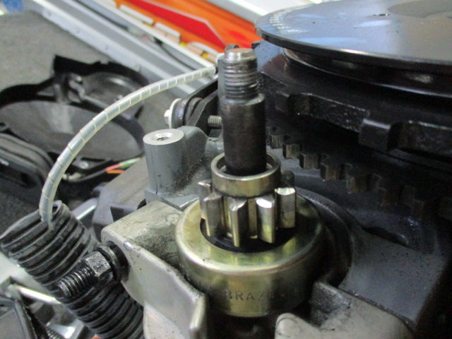 スターターモーター交換ヤマハ船外機 115TXR 2002 2003 2004 スターターモーター交換ヤマハ船外機 115TXR 2002 2003 2004