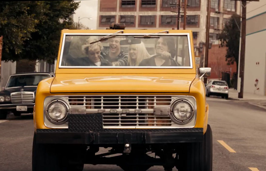 R5のpvにアーリーブロンコが ブロンコ ライフ