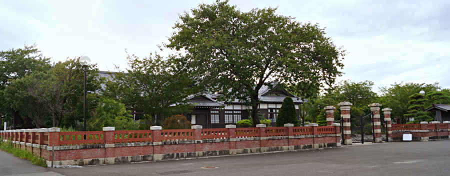 長野・松本 / 旧長野地方裁判所松本支部庁舎 : Architecの寄り
