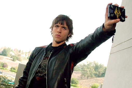 海外版仮面ライダー龍騎 Kamen Rider Dragon Knight 製作快調 来年25カ国以上で放映予定 那矢一二三の四次元おもちゃ箱