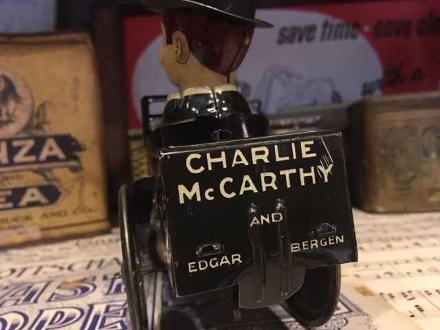 チャーリー マッカーシー : knock_on_wood blog