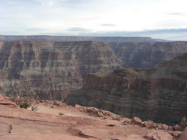 H19.11-12 Vegas Oregon a 179