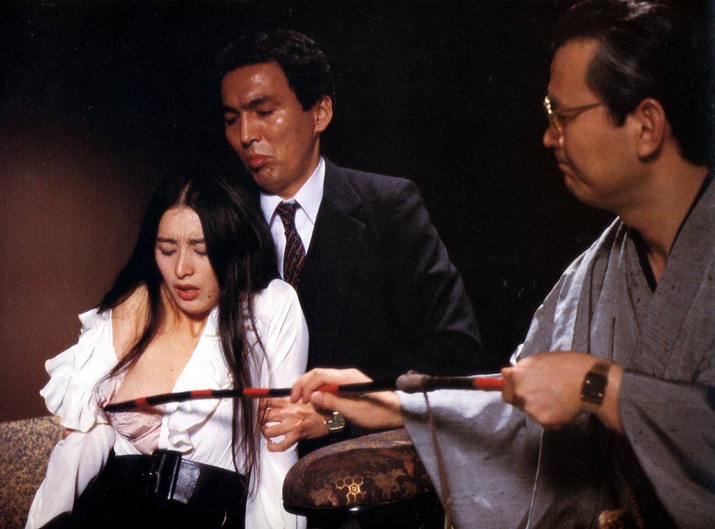 強制脱衣　av 美しき女性の緊縛美 (154) ストリップ・強制脱衣（強制奪衣）(2) : ko_c_sanのblog