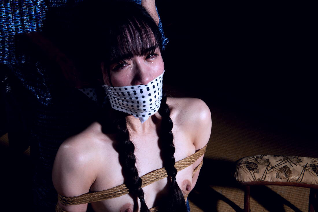 杉浦則夫SM緊縛写真集35 美しき女性の緊縛美 (755) 観念した美女(覚悟を決めた美女） (7) : ko_c_sanのblog