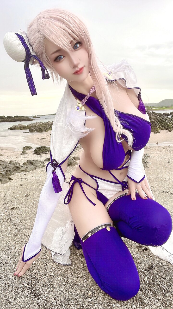 コスプレイヤー 緊縛 