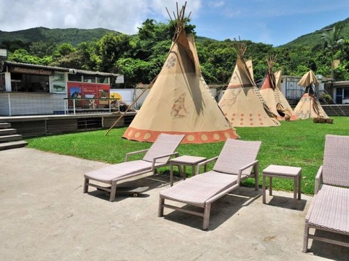 the_most_interesting_places_you_could_stay_on_holiday_640_04
