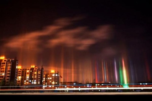 Cold-weather-causes-multicolored-light-show-in-Chinese-sky