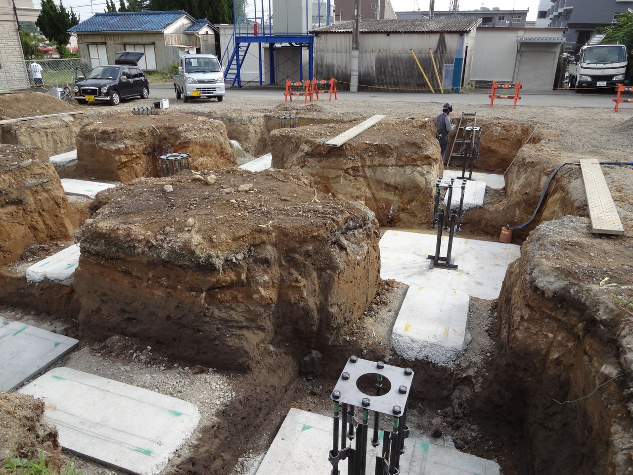 コーアのぶろぐ重量鉄骨造3階建て K邸 ベースパック施工