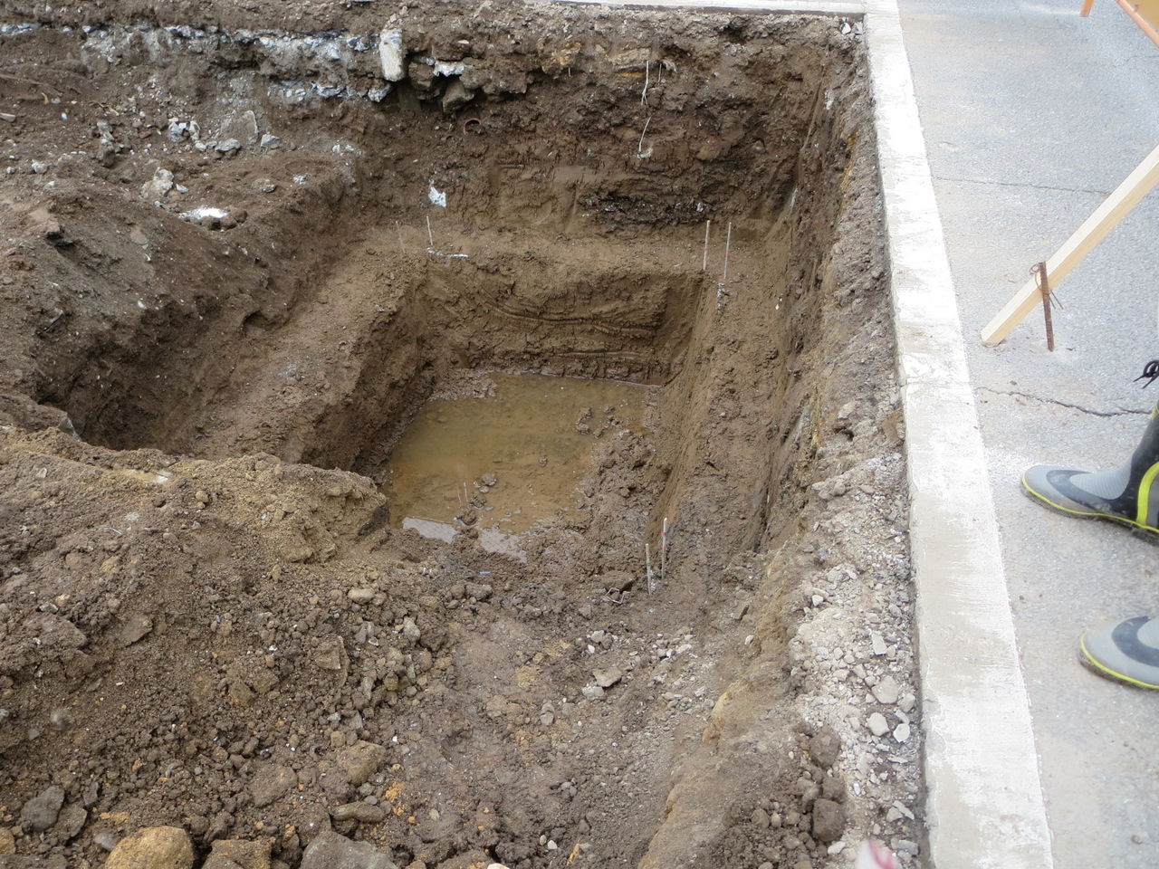 ラップル コンクリート 無筋コンクリートの比重は？1分でわかる値、2.35、鉄筋コンクリートの比重との違い