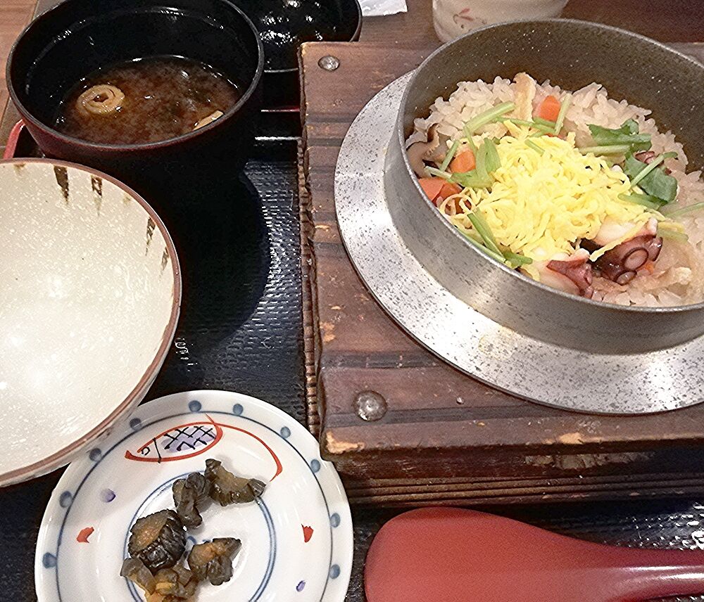 ワンコインランチ427 Duo神戸 たこ釜飯 Koba357 S Toys Bar