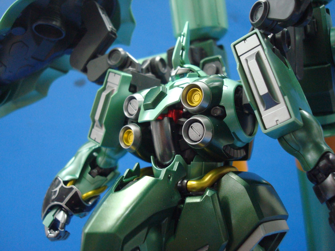 実演レポート「HGUC 1/144 クシャトリヤ・リペアード」を塗装したッ