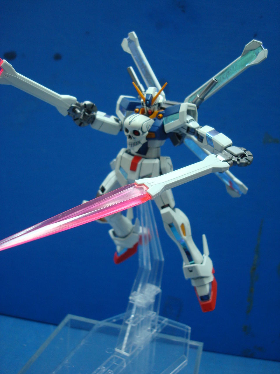 実演レポート「HGBF 1/144 クロスボーンガンダム魔王」を塗装した