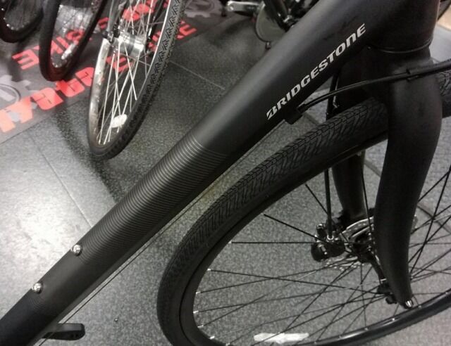 ブリヂストン「ANCHOR RL1」油圧式ディスクブレーキ/ミッドナイトブラック