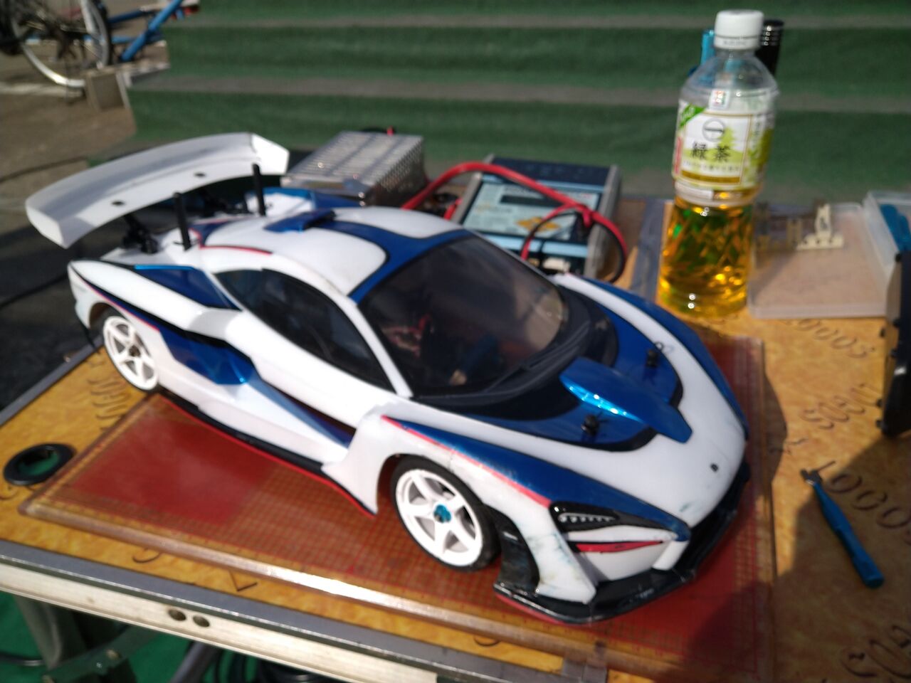 TA08 Rラジコンカー 本体 充電器付き タミヤ 電動RCカーシリーズ 1/10RC TA08 PRO シャーシキット