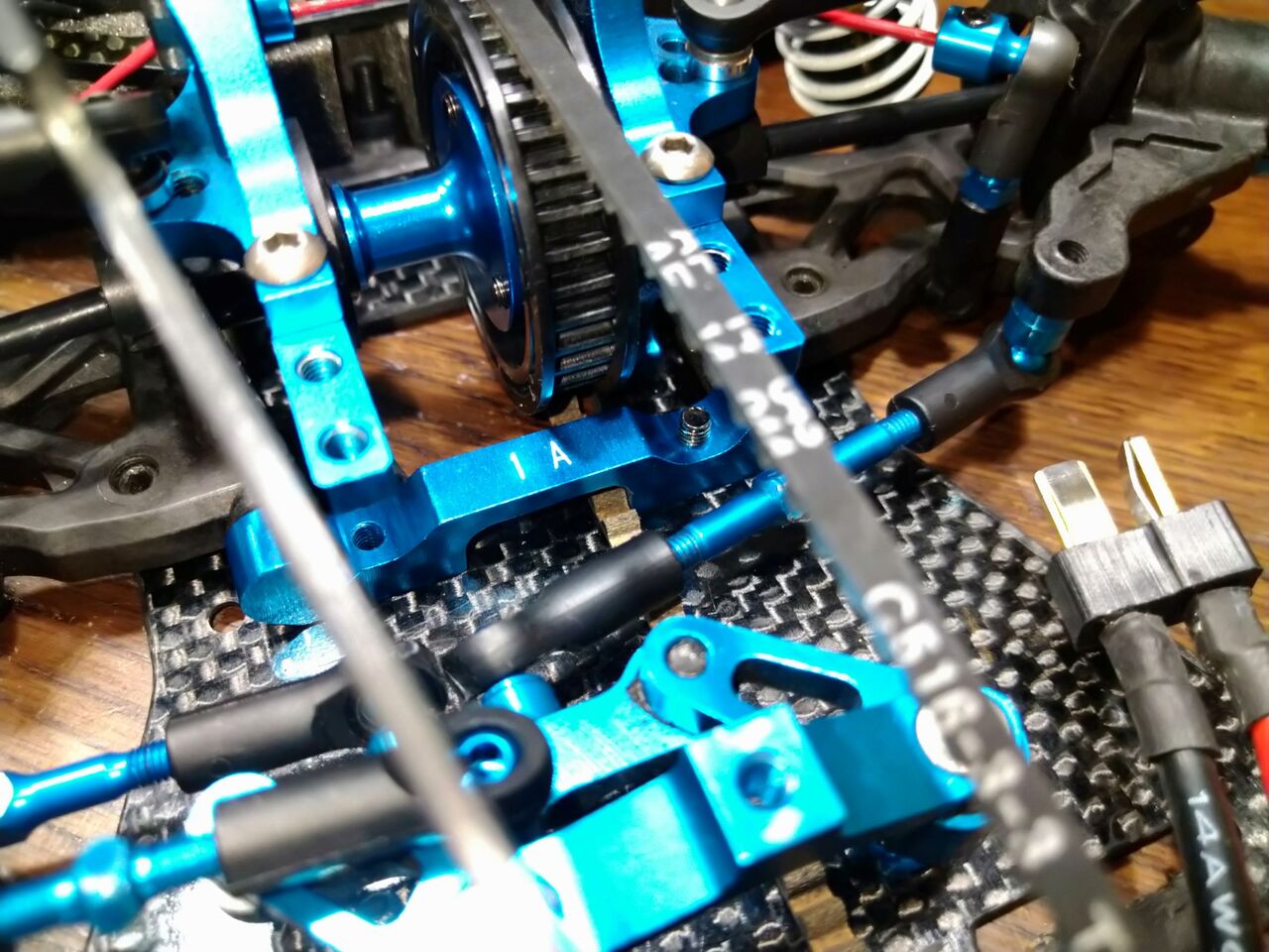 TRF416シャーシ サーボ付 TRF416 10.5T搭載＆サーボ交換＆SSBB化