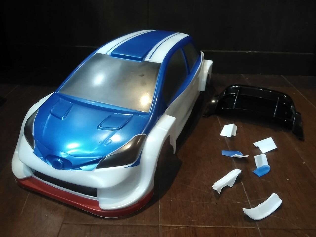 ボディ作成 ヤリスwrc軽量 つねきちのrcblog ボディ作成 ヤリスwrc軽量 つねきちのrcblog