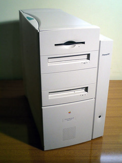 Power_Macintosh_8600