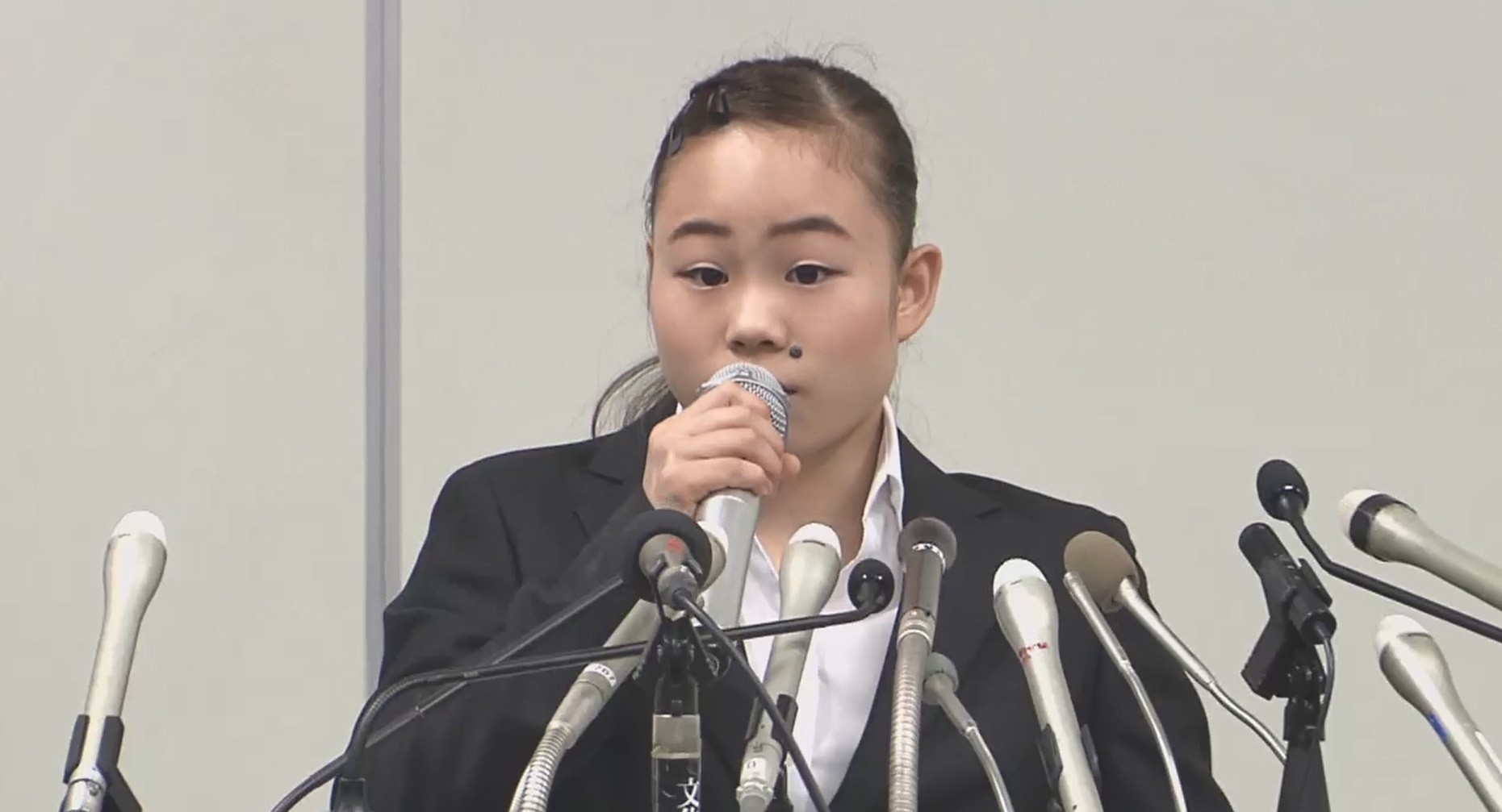 宮川紗江選手 塚原千恵子強化本部長 塚原副会長をマスコミに告発 塚原副会長は なぜ彼女があんな嘘を言うのか判らないんでね と言っちゃった 素晴らしきかな日本人 By 小早川俊一