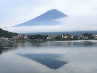 逆さ富士