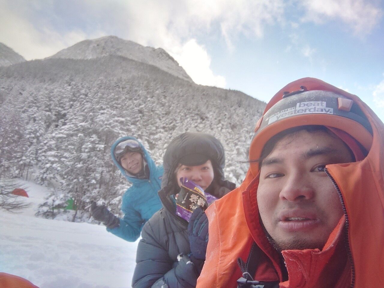 9D666EEE-76DF-4DC8-B43A-DE9649E4634C