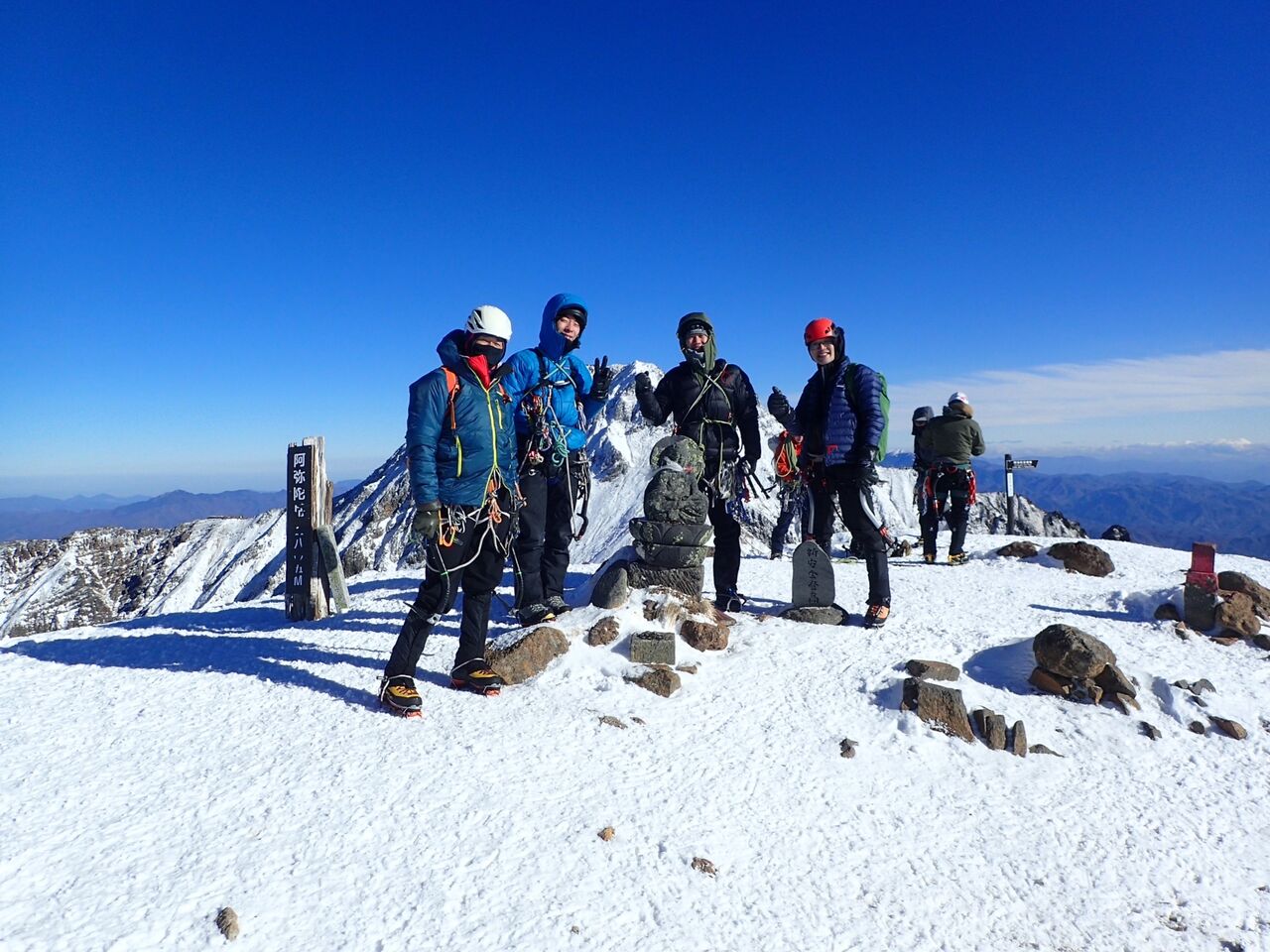 8B458DFC-734E-4C15-8B7E-117F7AEAE8EC