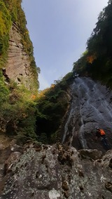 5B385C00-8AD3-4E6F-B222-135F6579A2C8