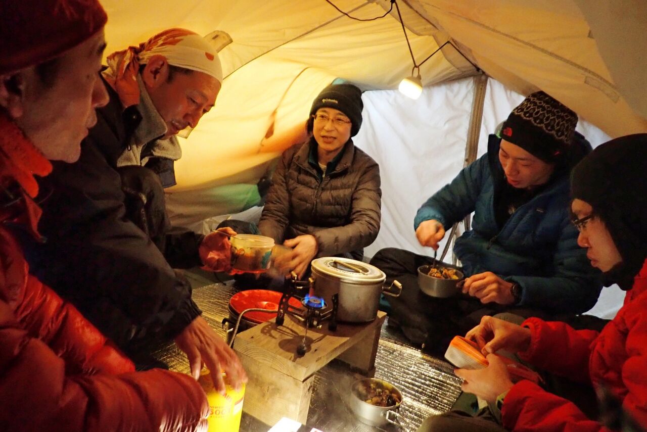 FA76F9EF-0035-4FF2-8889-F1D1383C20DC