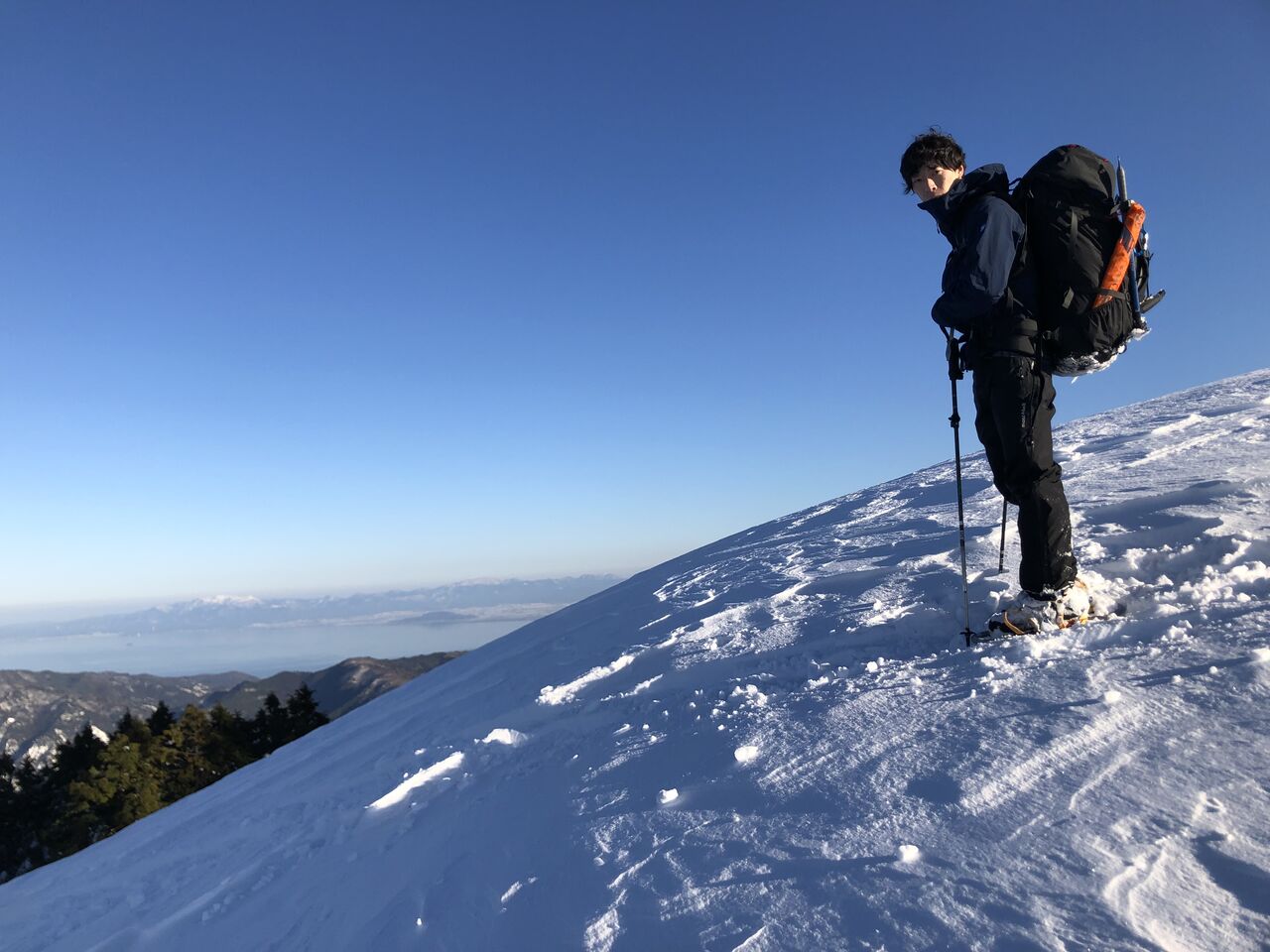 8356E297-1115-4505-8BEC-25E832027C73