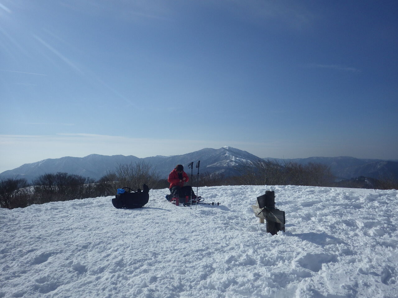 B4C5AA75-CF91-4AF2-8EEB-81AC7F5A9940