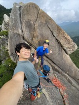 6A6E9D1B-A242-483E-A1DC-6847E4C3E057