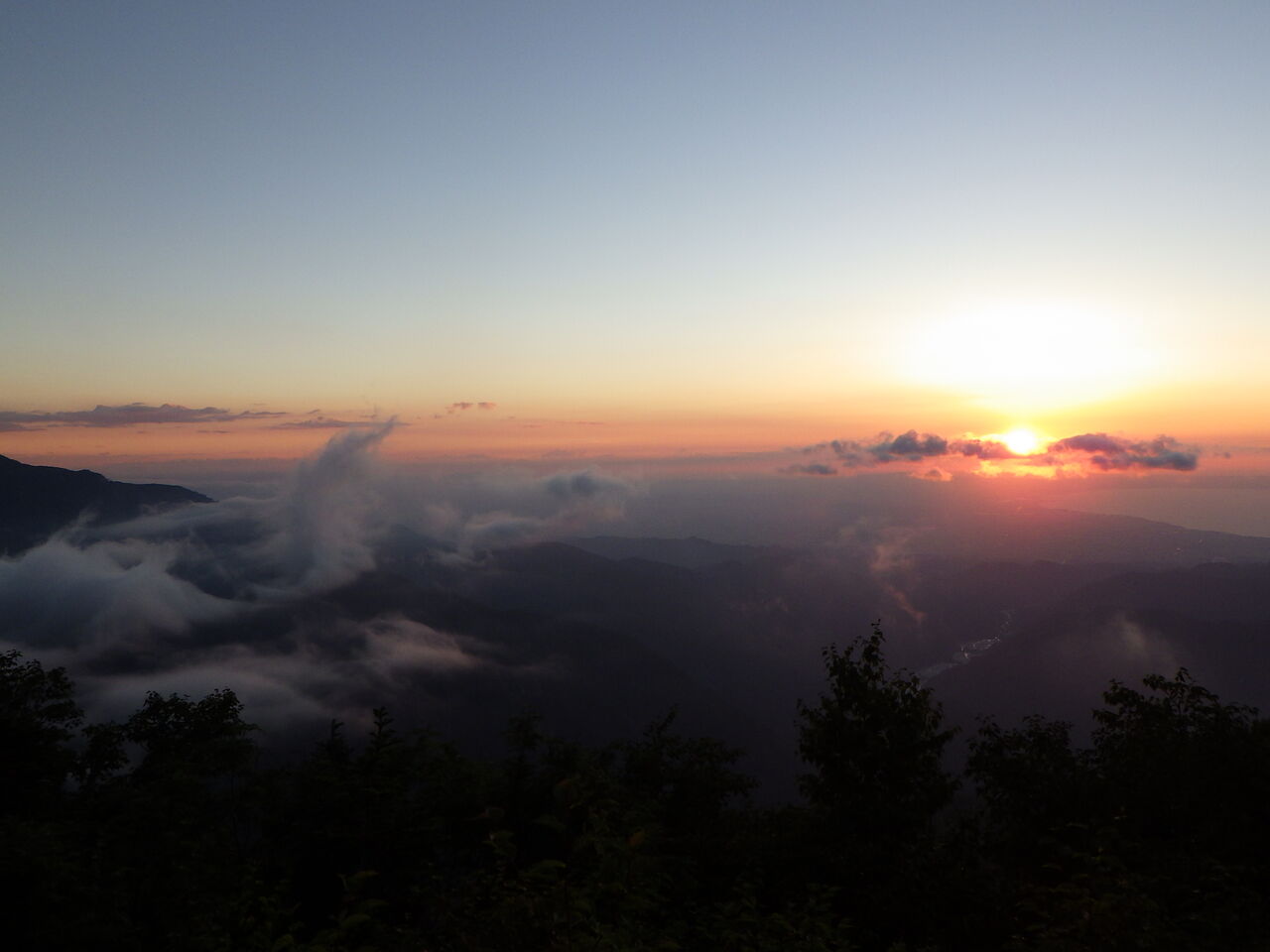 B1C4CDC1-EB8C-4507-A589-8381845FB141