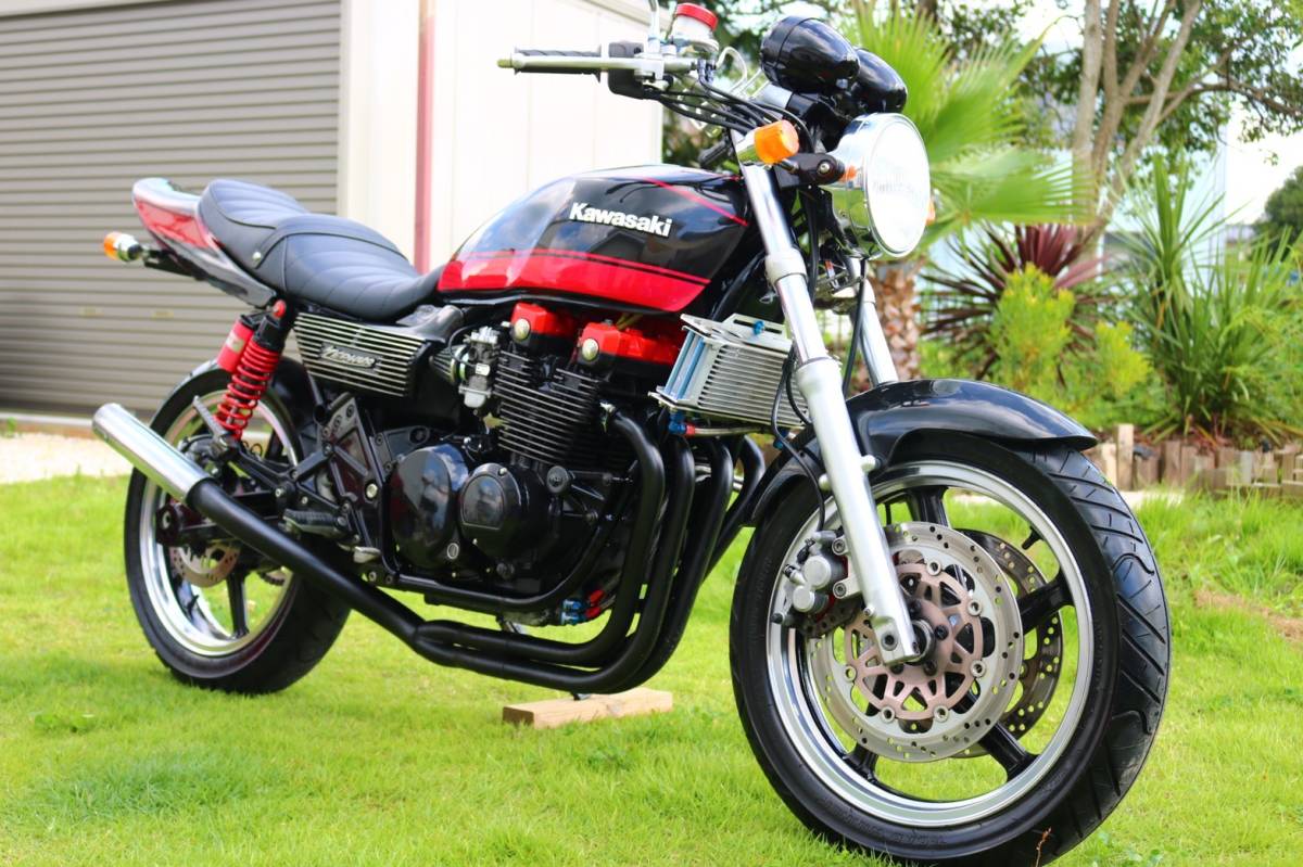 詐欺 人気のバイク カワサキ ゼファー売ります ツイッターに虚偽の投稿をして現金をだまし取る 大阪の18歳少女を逮捕 エブリデイ