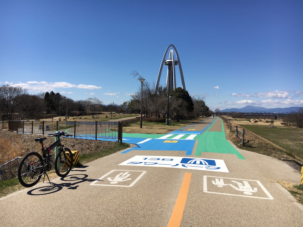 138タワー 自転車